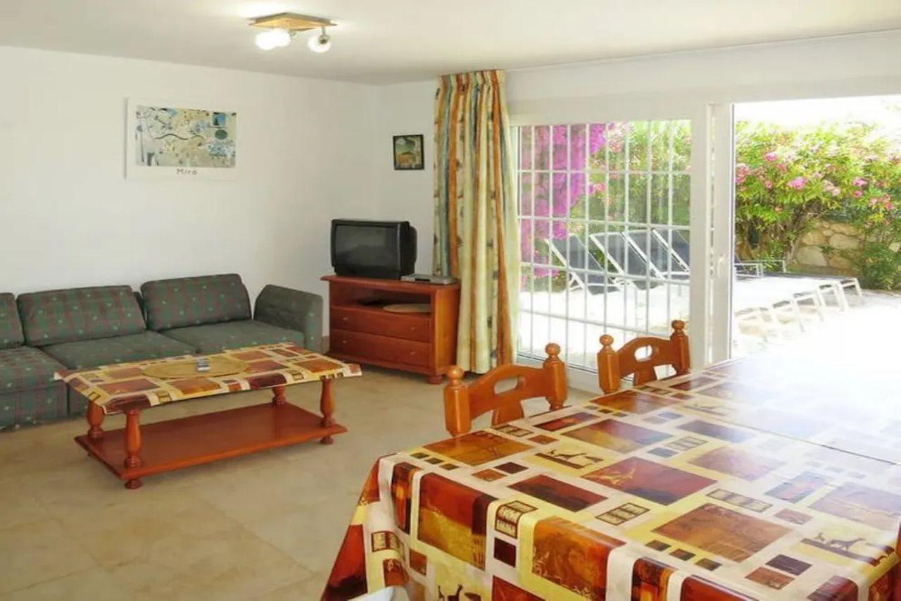 107068 - House In Лорет де Мар Екстериор снимка
